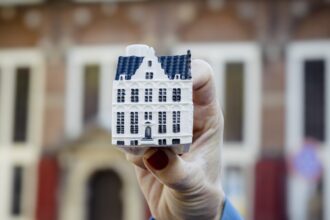 How KLM's Mini Houses Became a Popular Aviation Souvenir