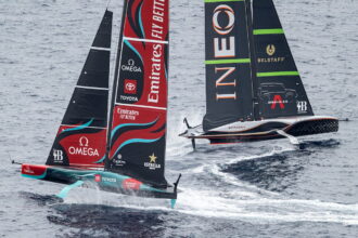 Americas Cup: New Zealand beats UK