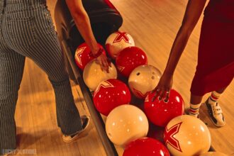 New bowling alleys, with martinis and bao buns, strike Aurora and Denver