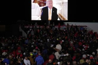 Trump leaves Michigan rallygoers waiting 3 hours in the cold while he tapes Joe Rogan podcast