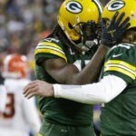 Davante Adams to reunite with Aaron Rodgers as Raiders trade star receiver to Jets