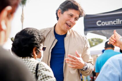 Student who elicited "F— the police" from L.A. council candidate works for Kevin de León