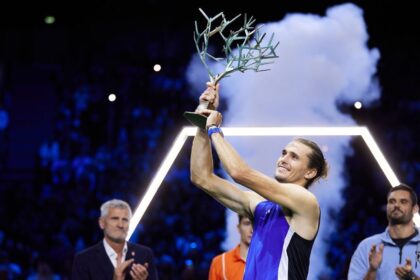 Zverev wins in Paris, and the ATP Finals spots are locked in