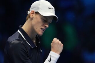 Sinner beats Fritz, Medvedev back in contention at ATP Finals