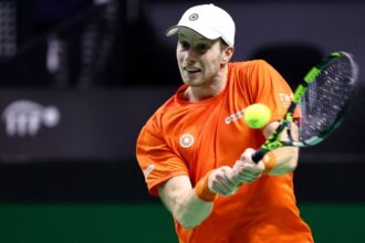 Botic van de Zandschulp, Netherlands advance to Davis Cup final