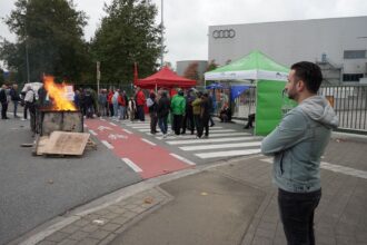 Closure of Audi Brussels, a symbol of de-industrialisation in Europe