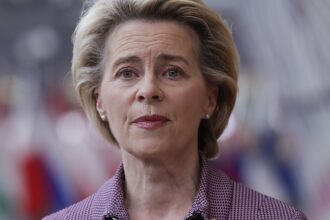 EU watchdog blasts von der Leyen’s freebie Greek holiday ahead of key re-election vote