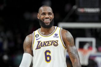 LeBron James all-time scoring leader-SportsLens.com