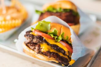 Shake Shack Burgers to Be Served on Select Delta Flights