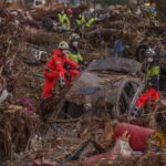 Valencia government rules out resignations as anger grows over Spain flood response