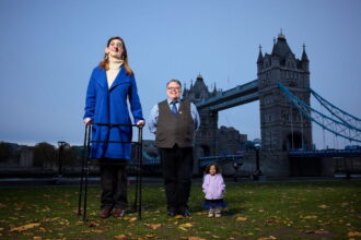 Afternoon tea with world’s tallest and shortest woman