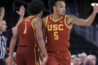 Desmond Claude scores 26 points in USC's win over Texas Arlington