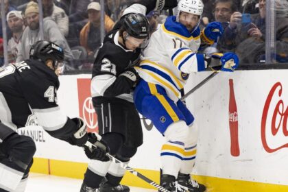 Jason Zucker scores game's lone goal as Buffalo blanks the Kings