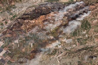 The Mountain fire was the third most destructive wildfire in a decade. These maps show why