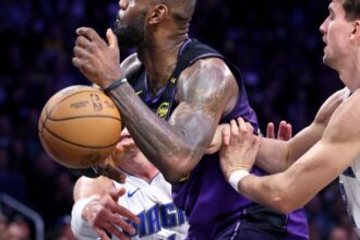 The Sports Report: Lakers snatch defeat from the jaws of victory