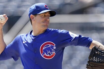 Starting pitcher Kyle Hendricks agrees to one-year, $2.5-million deal with Angels