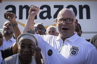 Amazon workers to strike at multiple warehouses as union seeks labour agreement