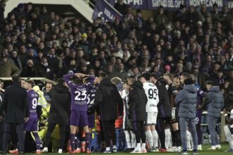 Fiorentina midfielder Edoardo Bove in stable condition after collapsing on pitch