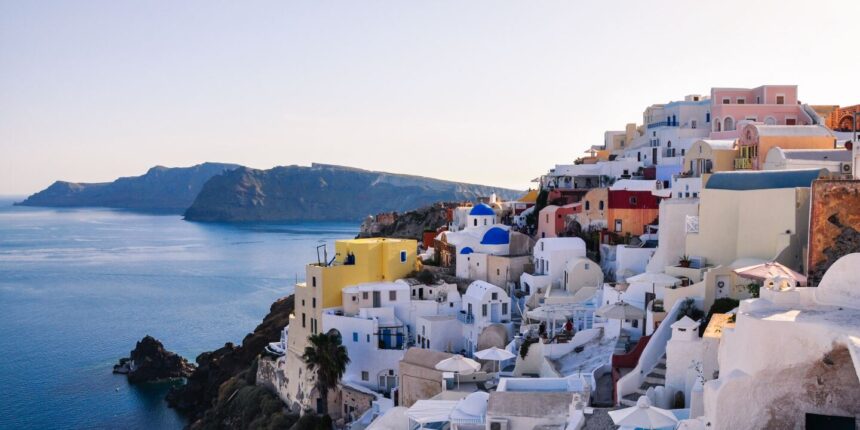 Greek Island Santorini to Charge Tax for Cruise Passengers