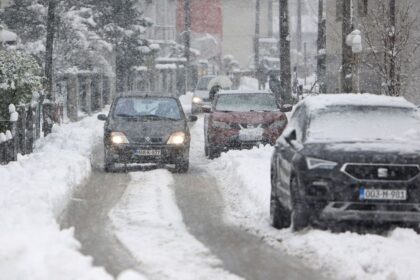 Snowstorm brings chaos to the Balkans and disrupts hiker rescue mission