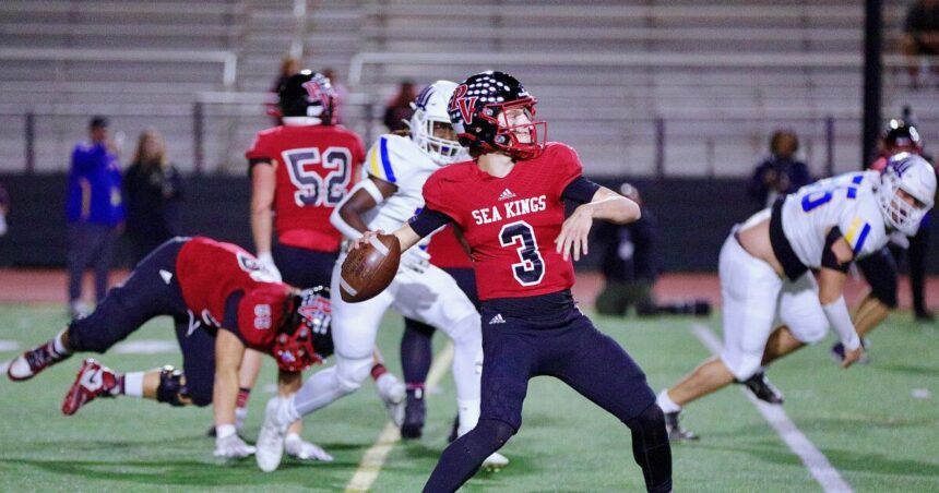 Pick-six helps Palos Verdes beat Bakersfield Christian in Division 2-A bowl game