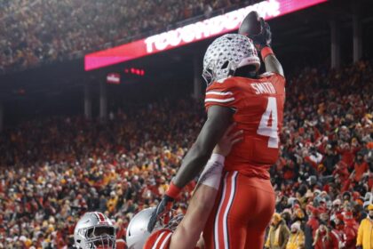 Ohio State routs Tennessee to set up Rose Bowl showdown with Oregon