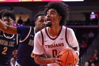 Desmond Claude and Saint Thomas lead USC to blowout win over Montana State