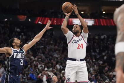 Norman Powell's 28 points not enough to save Clippers from loss to Mavericks