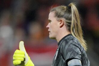 USWNT goalkeeper Alyssa Naeher caps memorable international career with win