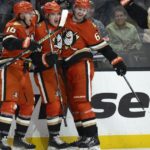 Troy Terry's last-minute goal helps Ducks stun visiting Jets